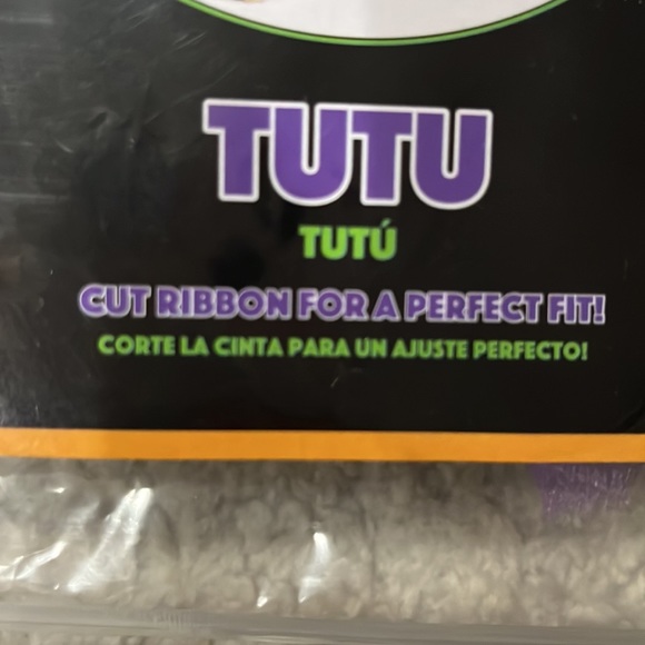 NWT Purple And Silver Stars Witchy Tutu for Dogs or Cats - Picture 3 of 4